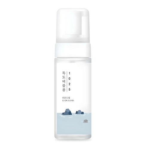 Очищающая увлажняющая пенка мусс с морской водой ROUND LAB 1025 Dokdo Bubble, 150 мл