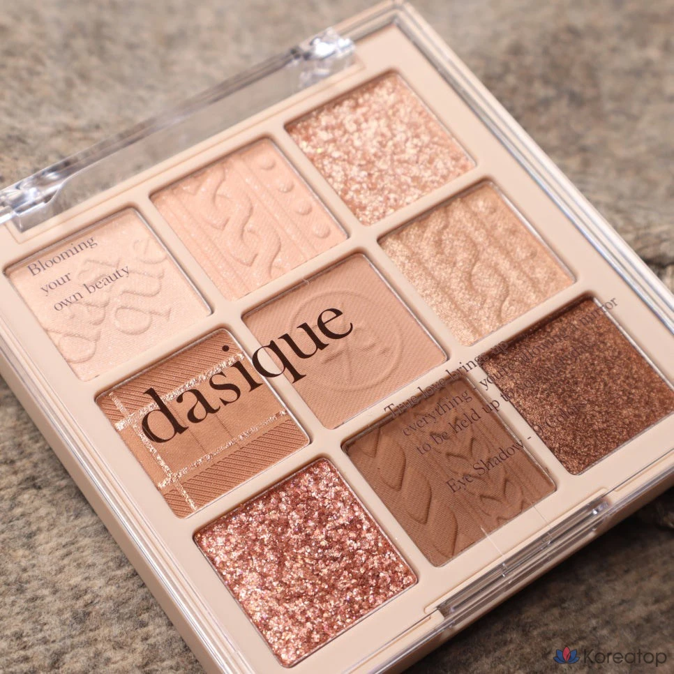 Тени для век Dasique Shadow Palette, оттенок 015 Beige Knit, 1 шт.