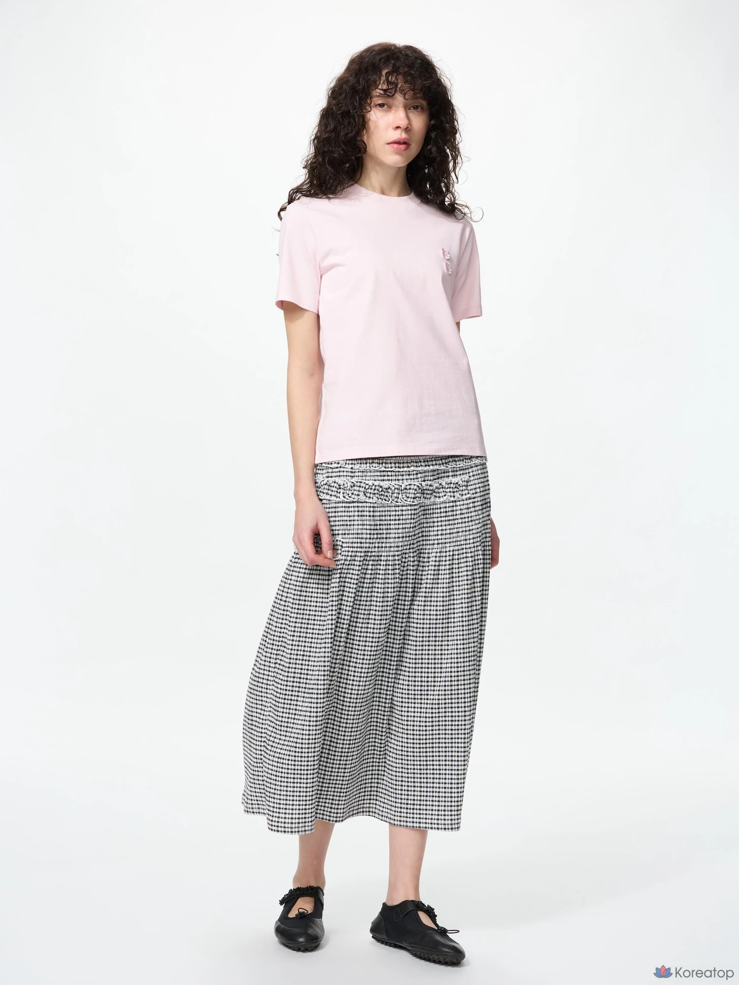 Футболка Uniqlo Graphic T B