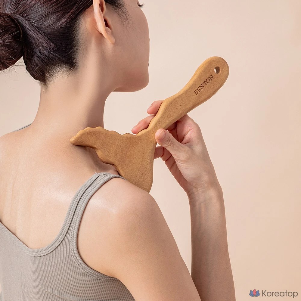 Массажер для тела Benton Body Guasha, деревянный, 1 шт.