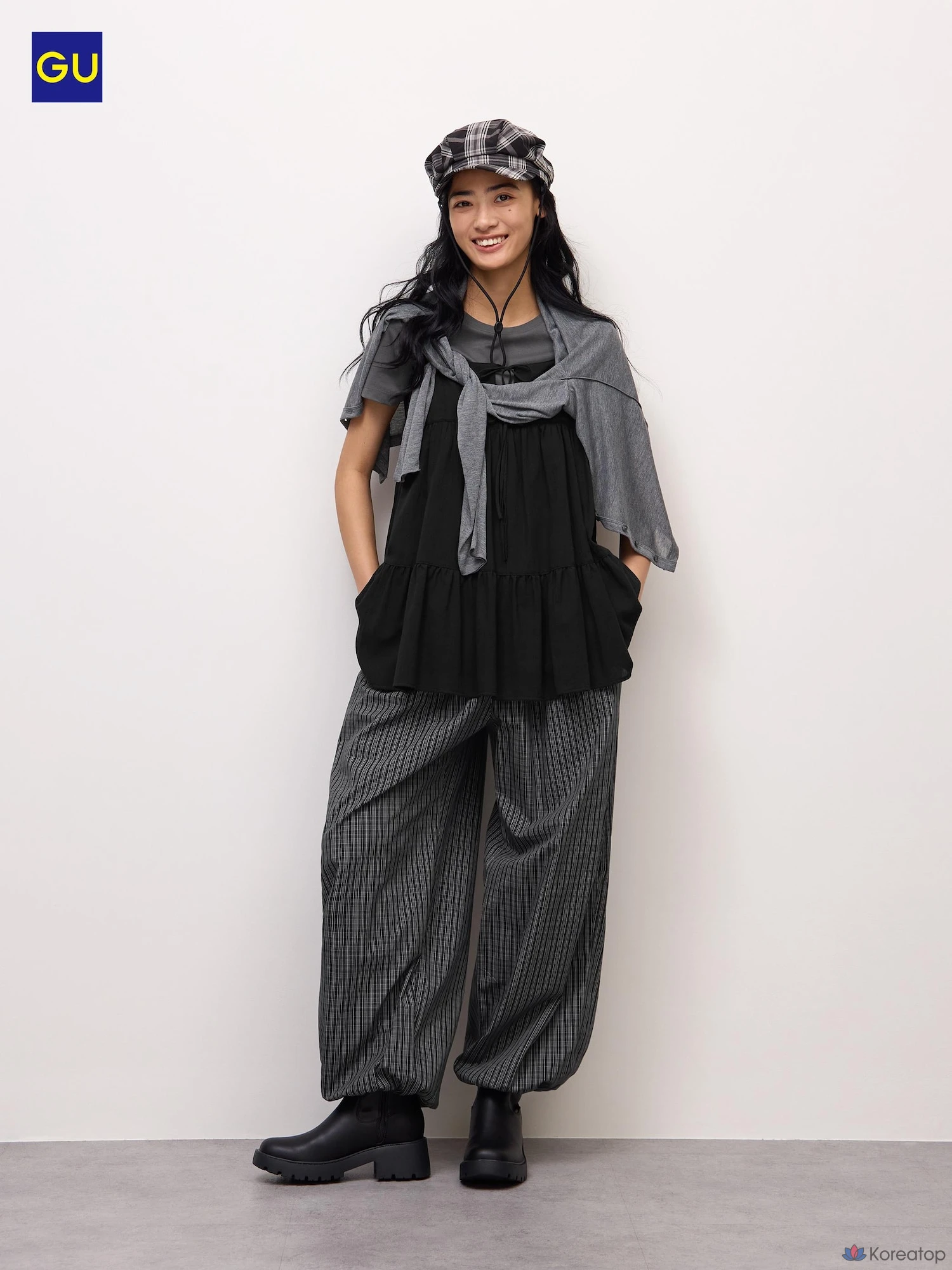 Брюки Uniqlo Balloon Pants, клетка