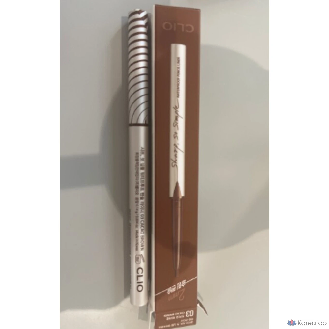 Водостойкий карандаш-лайнер Clio Sharp So Simple, оттенок 005, темно-коричневый, 1 шт.