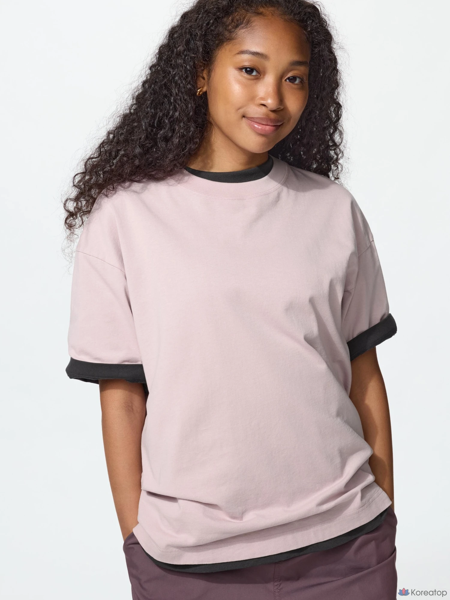 Футболка Uniqlo Boxy Crop T