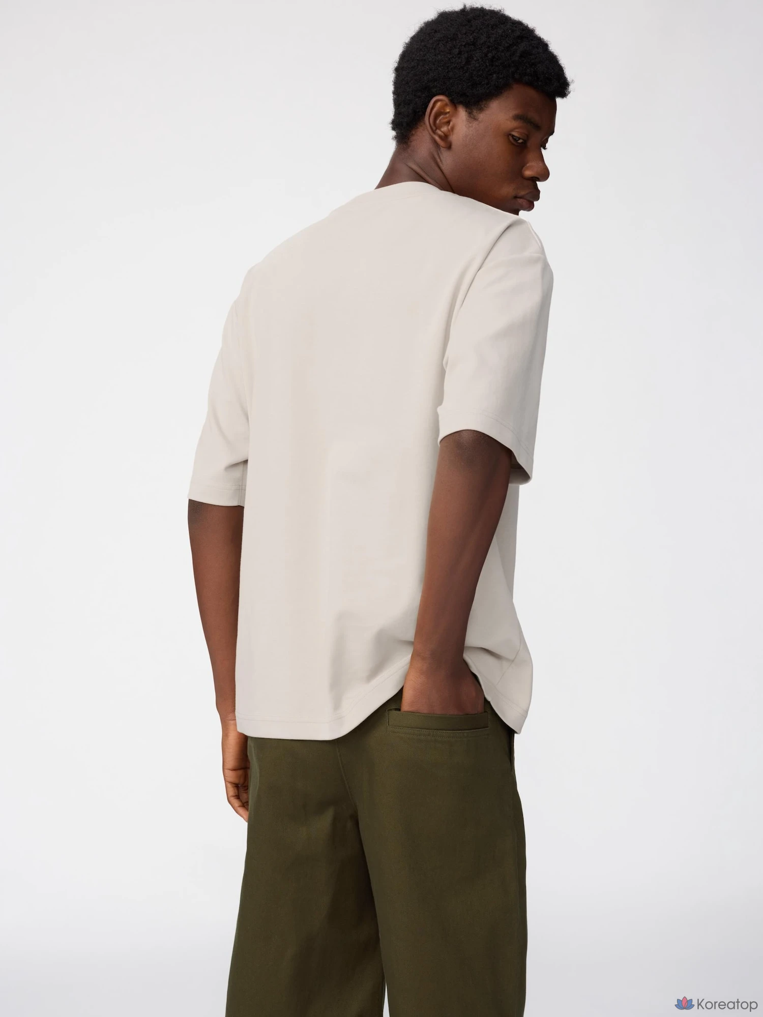 Брюки Uniqlo Wide Chino Pants, длина ноги 72.5-74.5 см