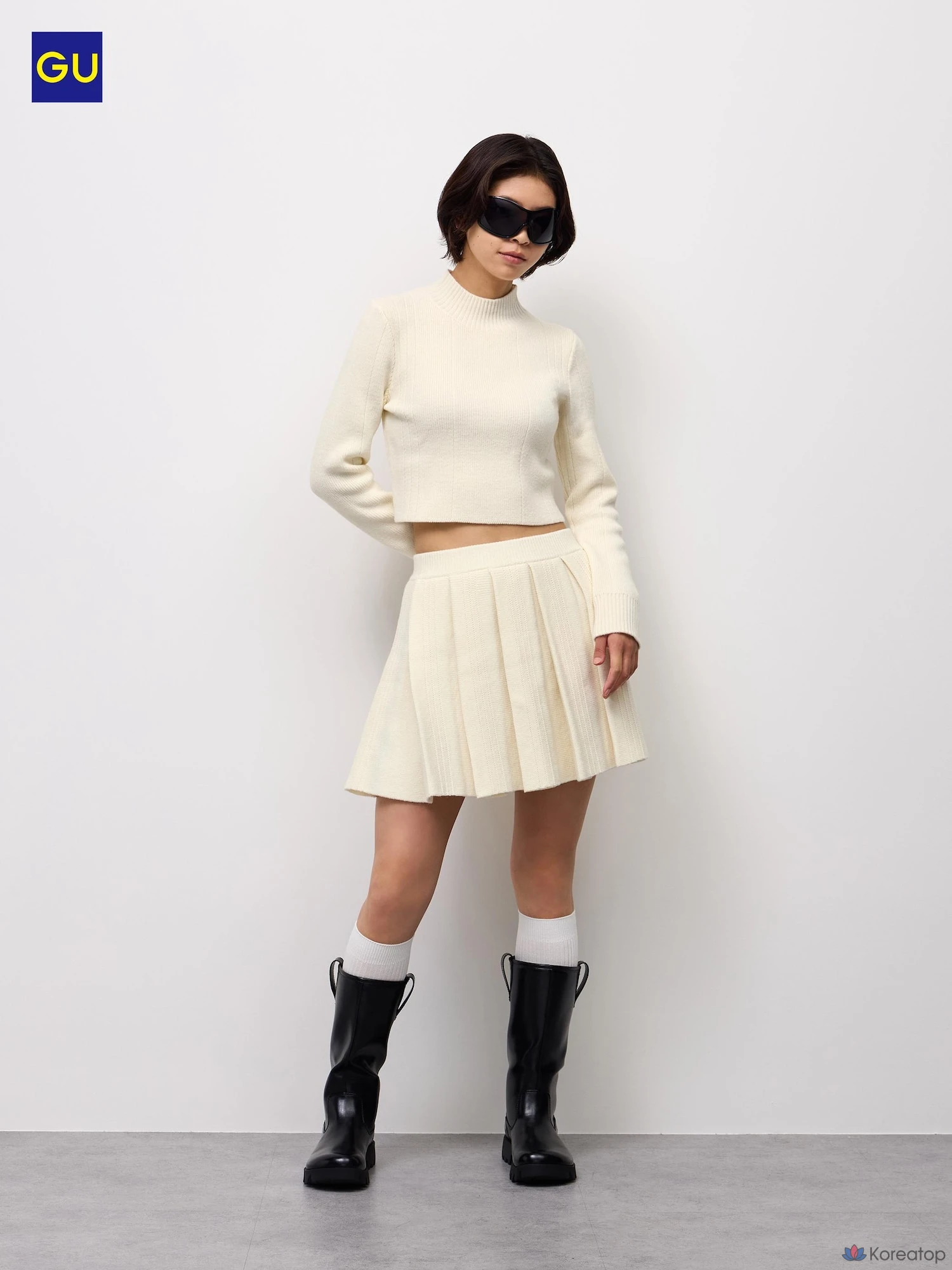 Мини-юбка Uniqlo GU Knit Pleated Mini Skirt