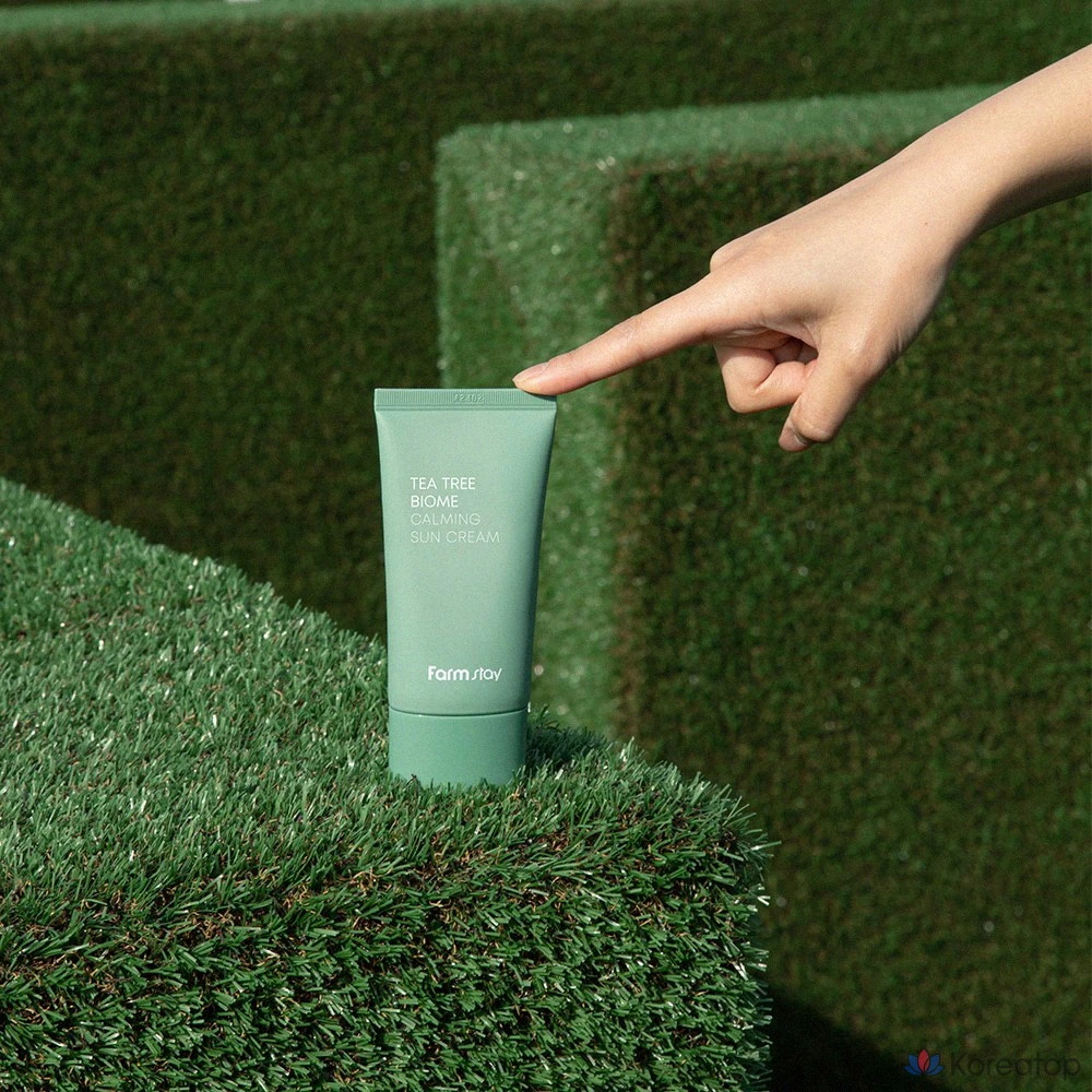 Успокаивающий солнцезащитный крем FarmStay Tea Tree Biome SPF50+/PA++++, 1 шт., 50 мл