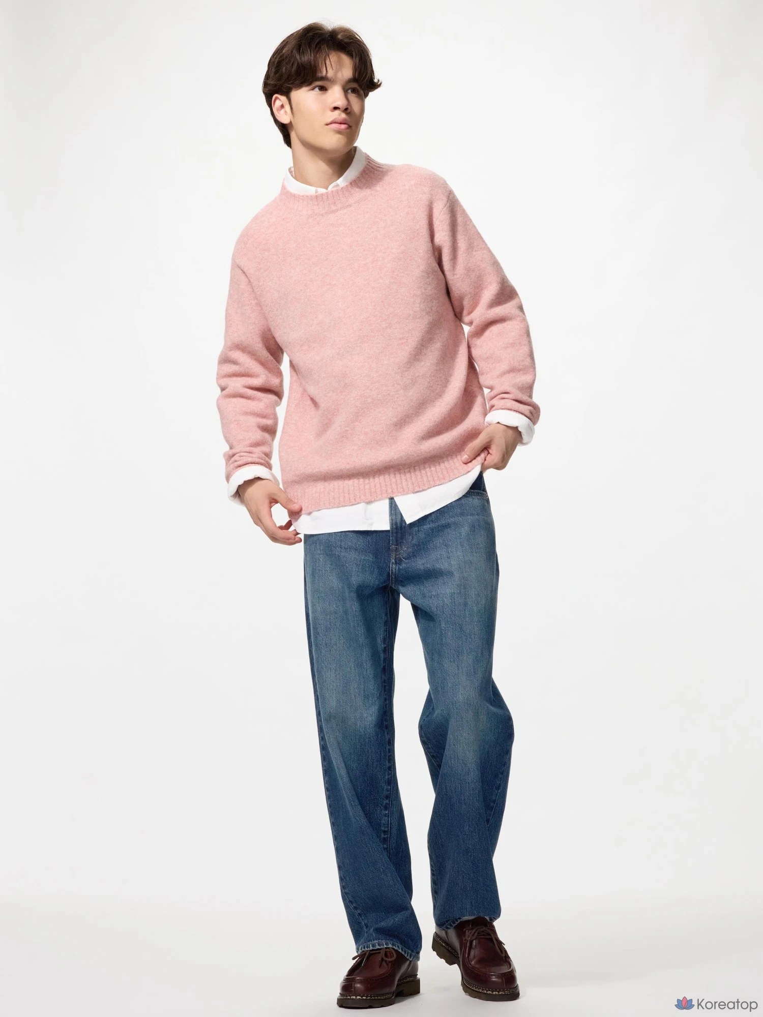 Свитер Uniqlo Souffle Yarn Crew Neck