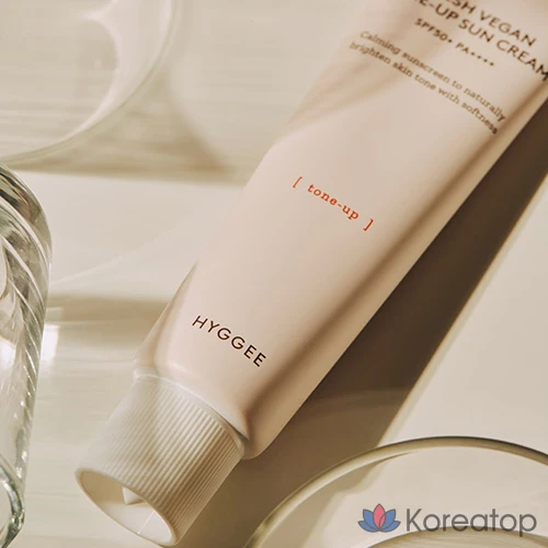 Солнцезащитный крем HYGGEE Fresh Vegan Tone-Up Sunscreen SPF50+ PA++++, 50 мл, 1 шт.
