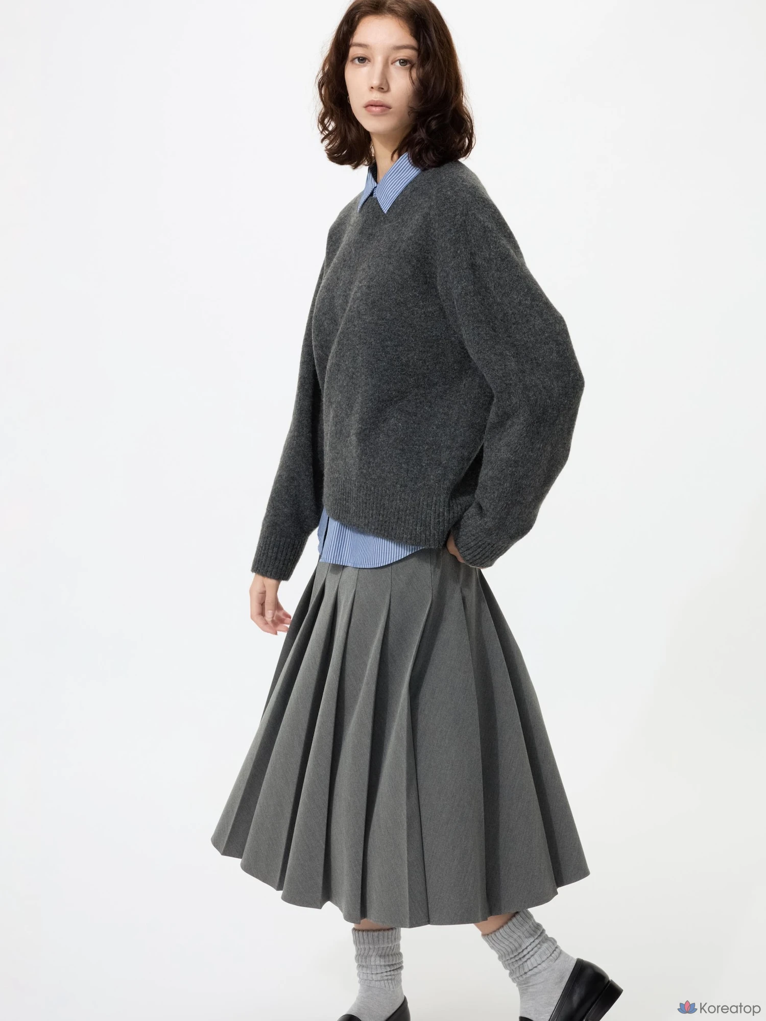 Юбка Uniqlo Wide Pleated Midi Skirt, длина 69-73 см
