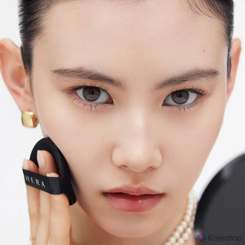 Кушон Hera Black Cushion Foundation Duo SPF34 PA++, оттенок 17C1, 15 г + 15 г, 1 шт., фото 5