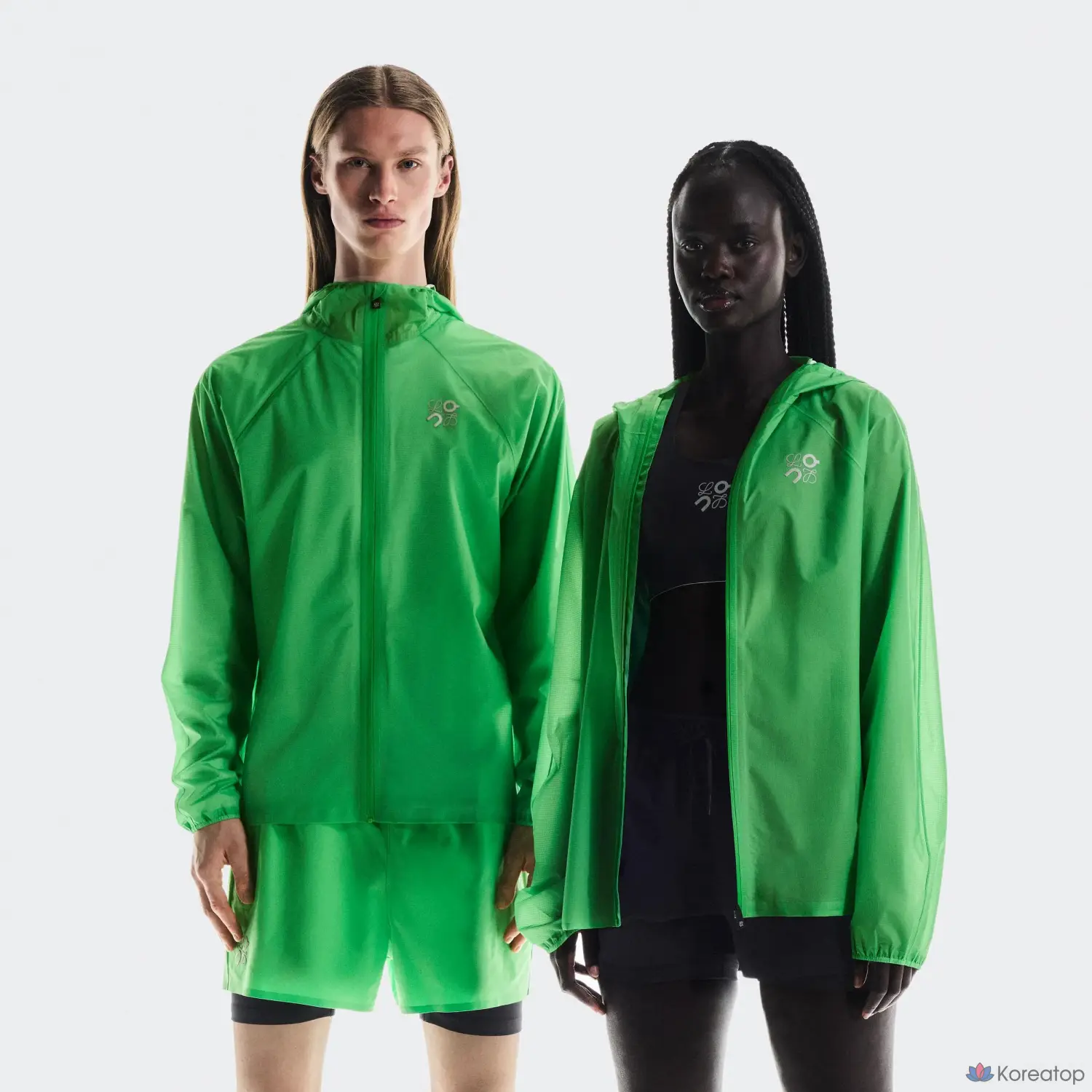 Куртка ON Ultra Jacket LOEWE