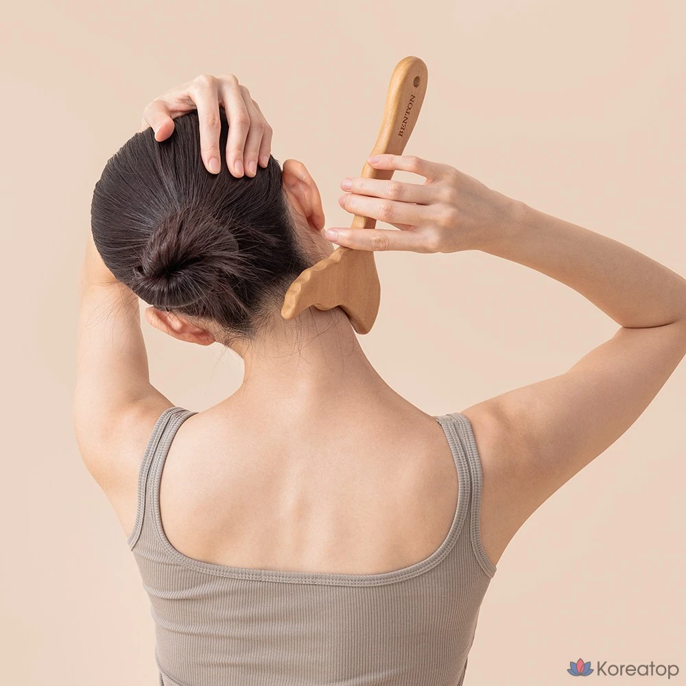 Массажер для тела Benton Body Guasha, деревянный, 1 шт.