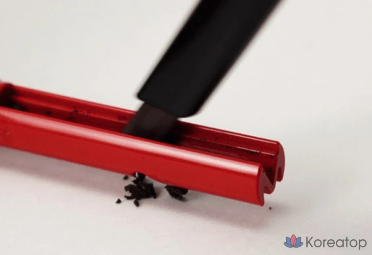 Карандаш для бровей Clio Kill Brow Auto Hard Brow Pencil, оттенок 04 Light Gray, 0.31 г, 1 шт., фото 8