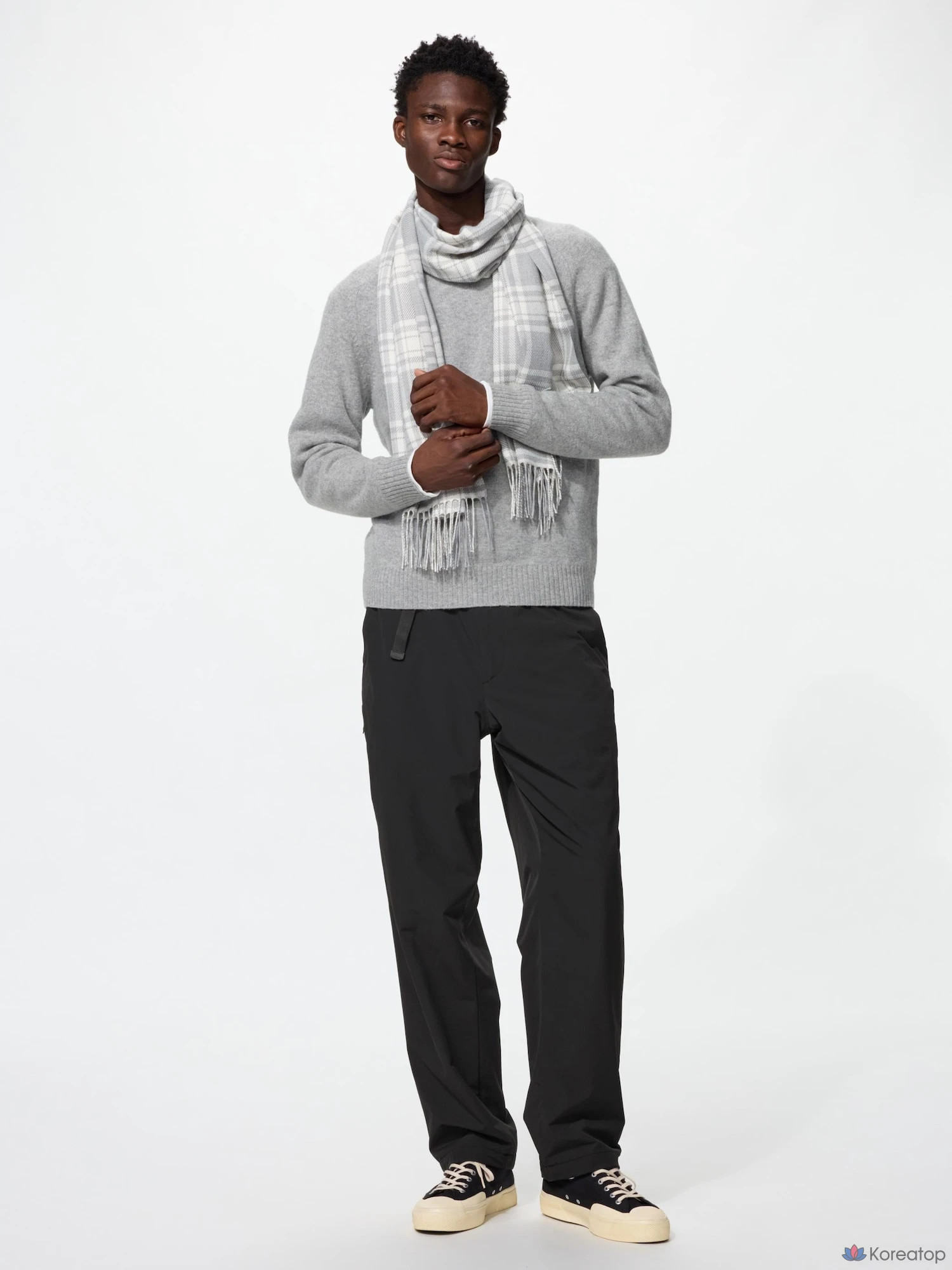 Брюки Uniqlo Warm Easy Pants, длина штанины 71-77 см