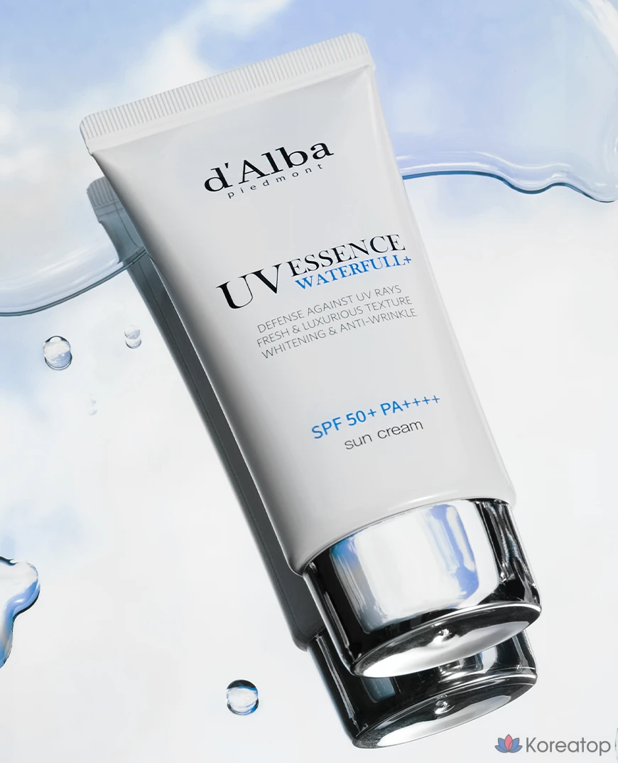 Набор из 2 флаконов: солнцезащитный крем D'alba Waterful Essence SPF50+ PA++++ 50 мл и балансирующий веганский гель для умывания 3 мл (1 шт.)