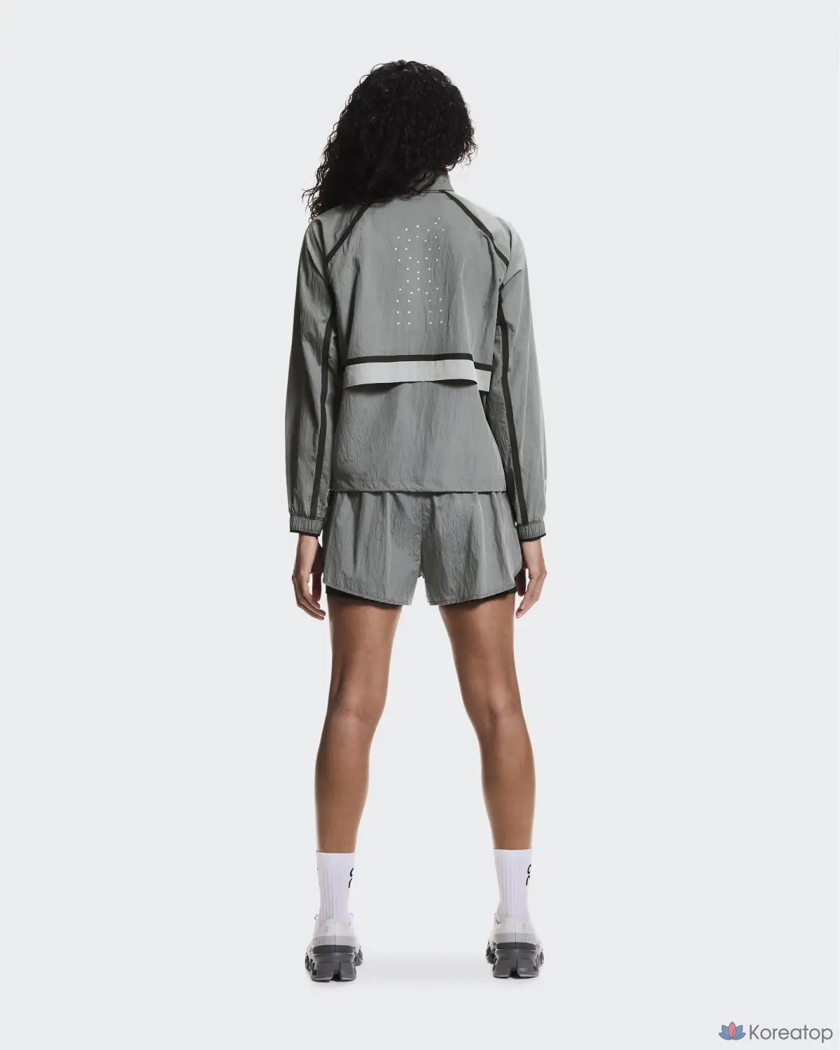 Куртка ON Performance Volt Jacket