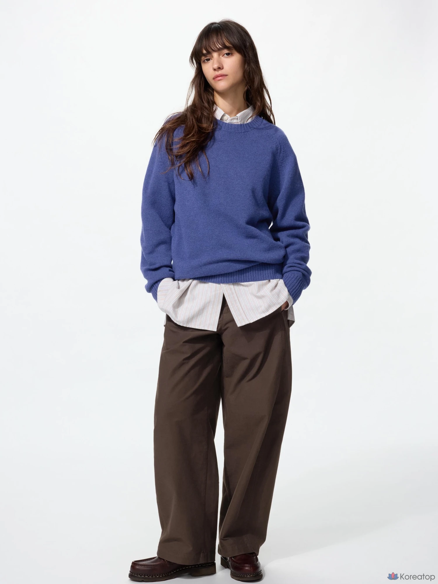 Свитер Uniqlo Lambswool Crew Neck Sweater