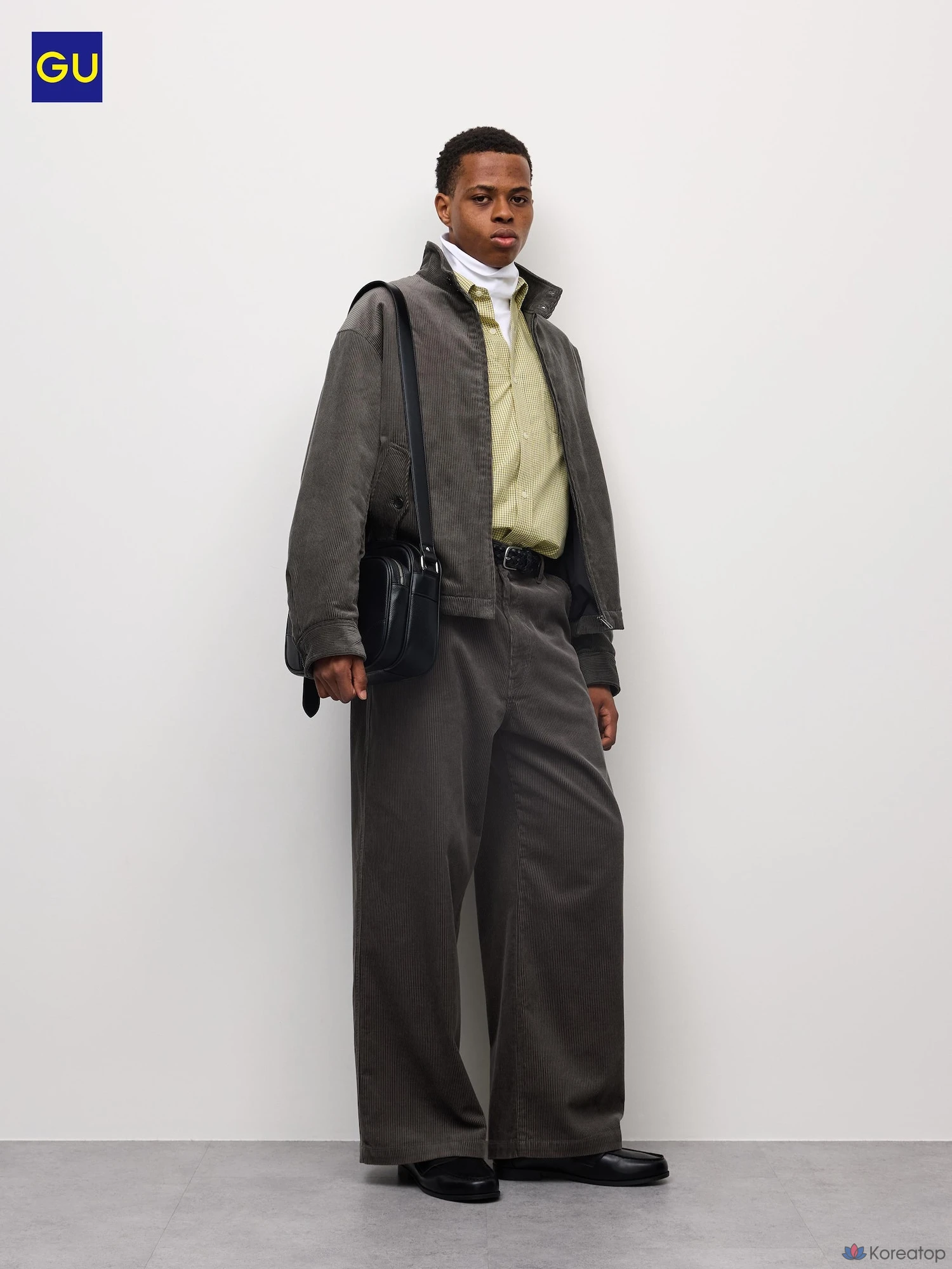 Брюки Uniqlo Corduroy Super Wide Pants