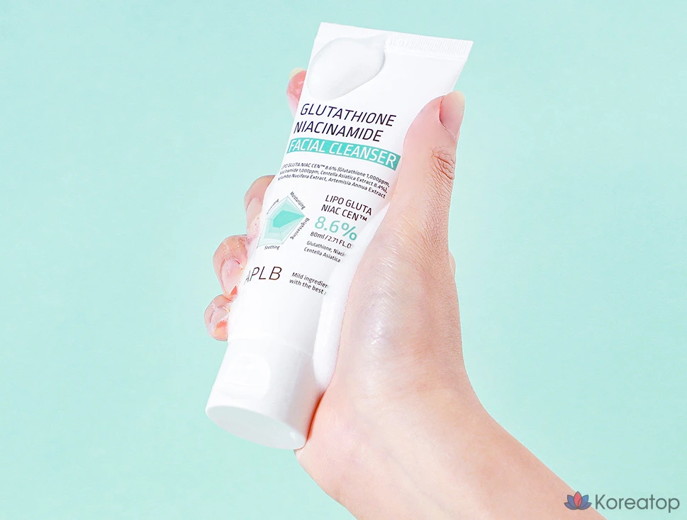 Очищающее средство для лица APLB Glutathione Niacinamide Facial Cleanser, 80 мл, 1 шт.