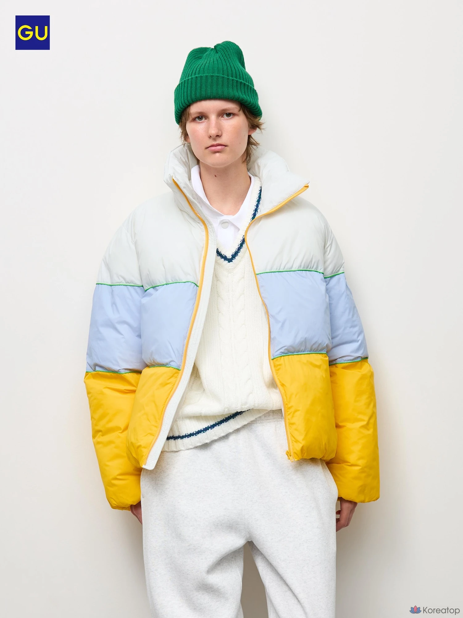 Утепленная куртка Uniqlo Warm Padded Stand Jacket, Colorblock