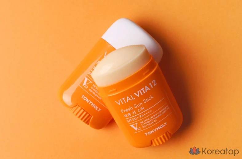 Солнцезащитный стик Tony Moly Vital Vita 12 Soft Sun Stick SPF50+ PA++++, 22 г, 1 шт.