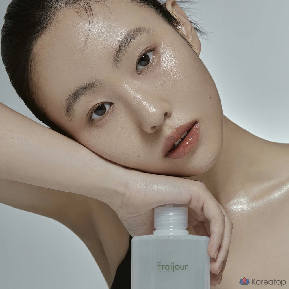 Тоник для лица Fraijour Eoseongcho от прыщей, 500 мл, 1 шт.