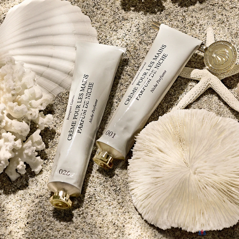 Набор из двух флаконов: парфюмерный крем для рук Bouquet Garni Niche Perfume Hand Cream 001 и тюбик с дозатором., фото 6