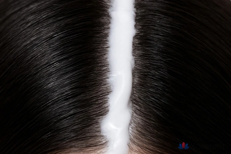 Kundal TenX Средство для укрепления волос с кофеином и ароматом белого мускуса, 200 мл, 1 шт.