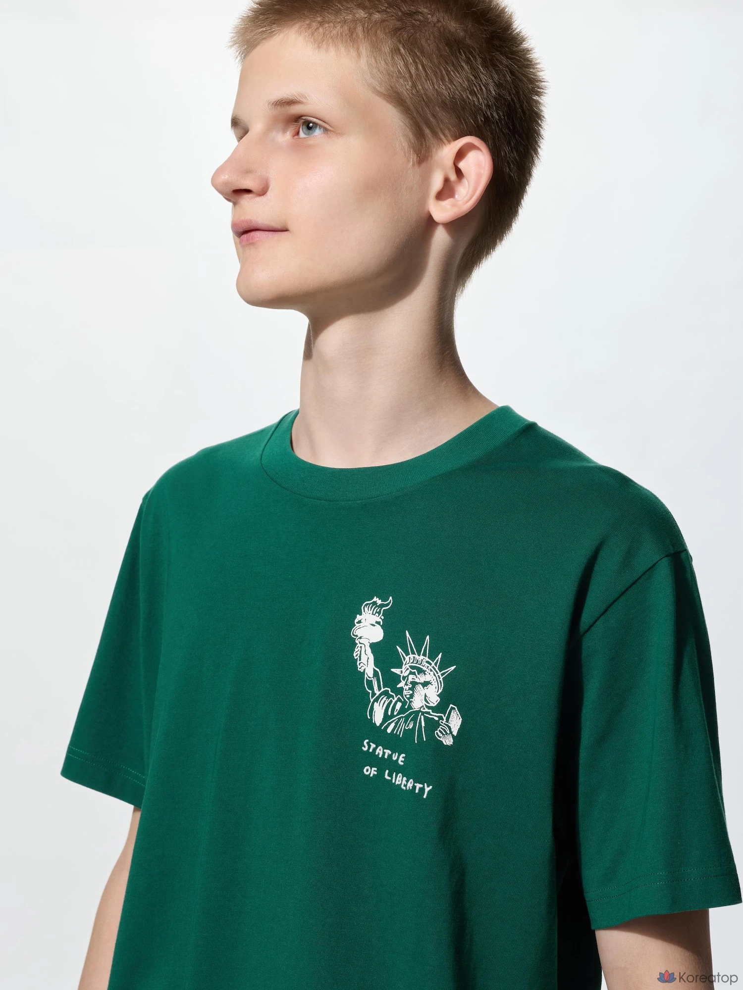 Футболка Uniqlo Jason Polan UT Graphic T B