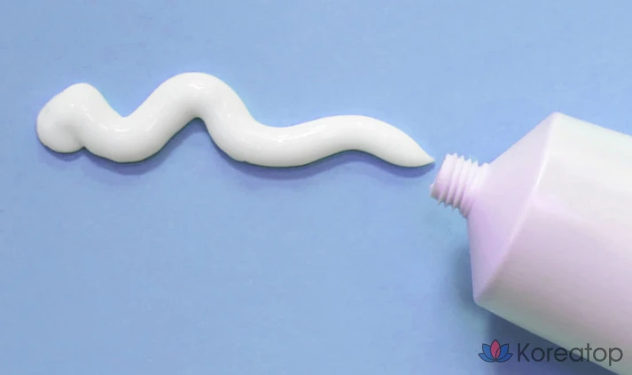 Holika Holika Less On Skin Pantebible Vegan Cream, 50 мл, 1 шт.