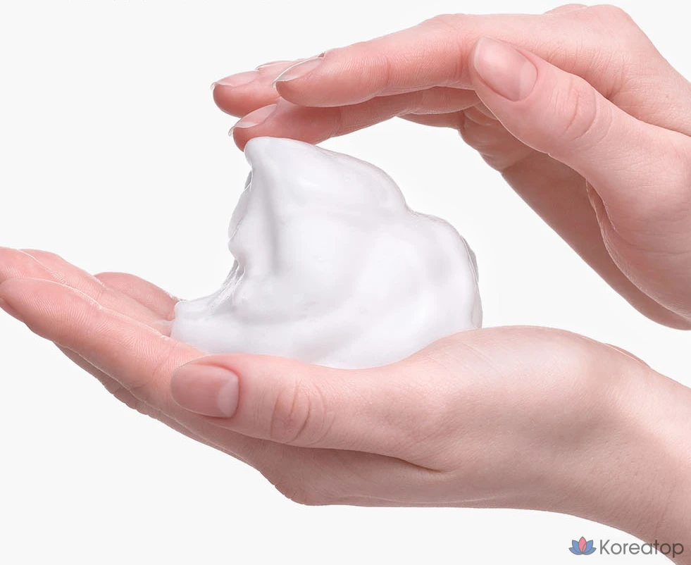 Очищающая пенка для лица Nuni Daily Moisture Whip, 150 мл, 1 шт.