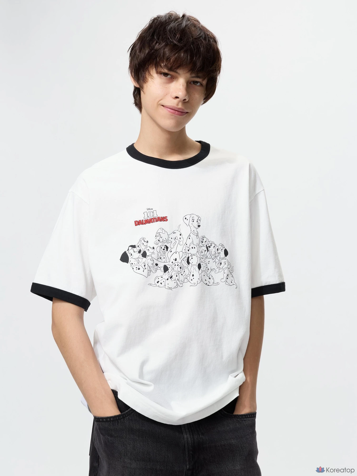 Футболка Uniqlo Magic For All Icons UT Graphic T 2C Ringer