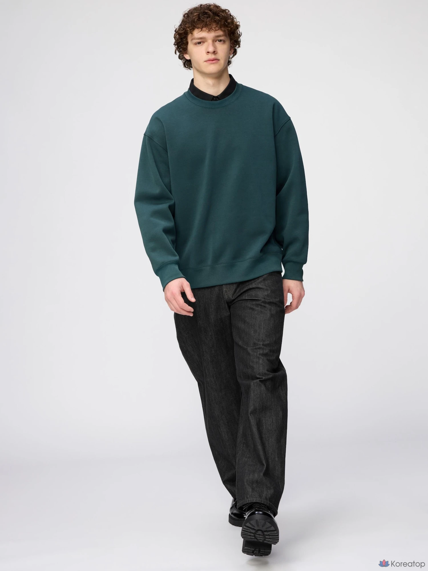Свитшот Uniqlo Oversized Sweatshirt