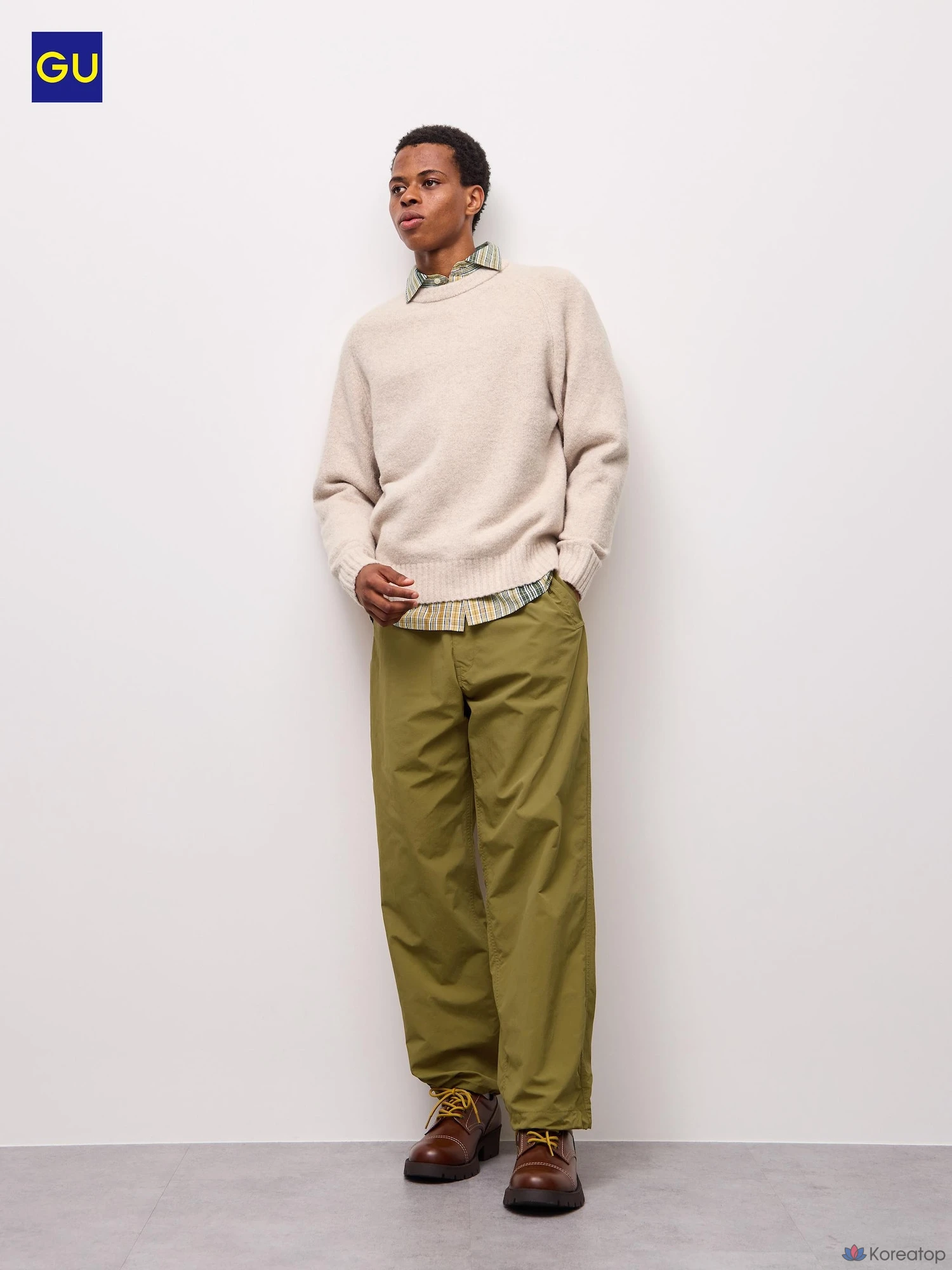 Брюки Uniqlo Nylon Ripstop Wide Utility Pants