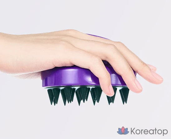 Массажная щетка для мытья головы Kundal, фиолетовая, 1 шт.