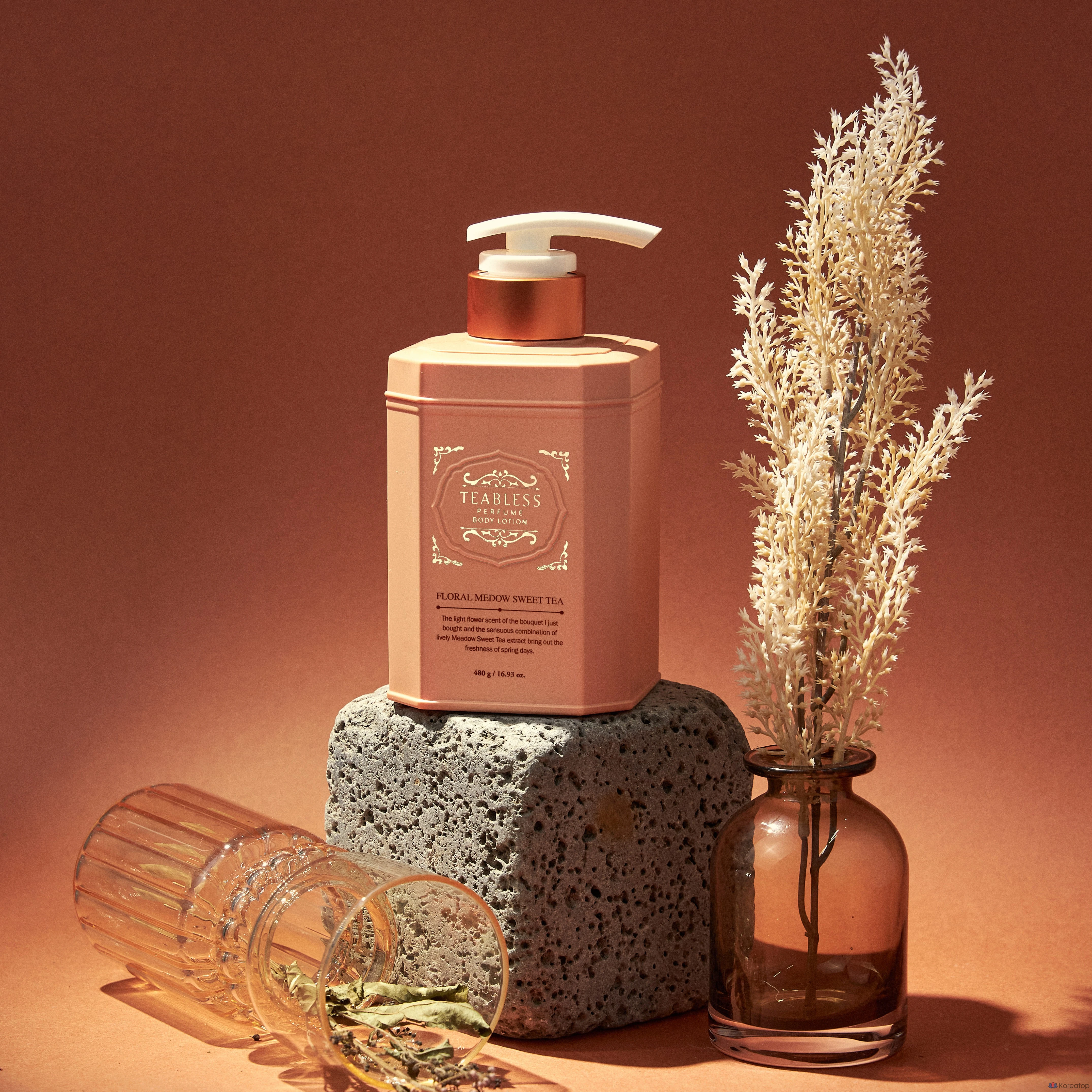 Лосьон для тела TEABLESS с ароматом сладкого чая и цветочным ароматом, 480 г, 1 упаковка.