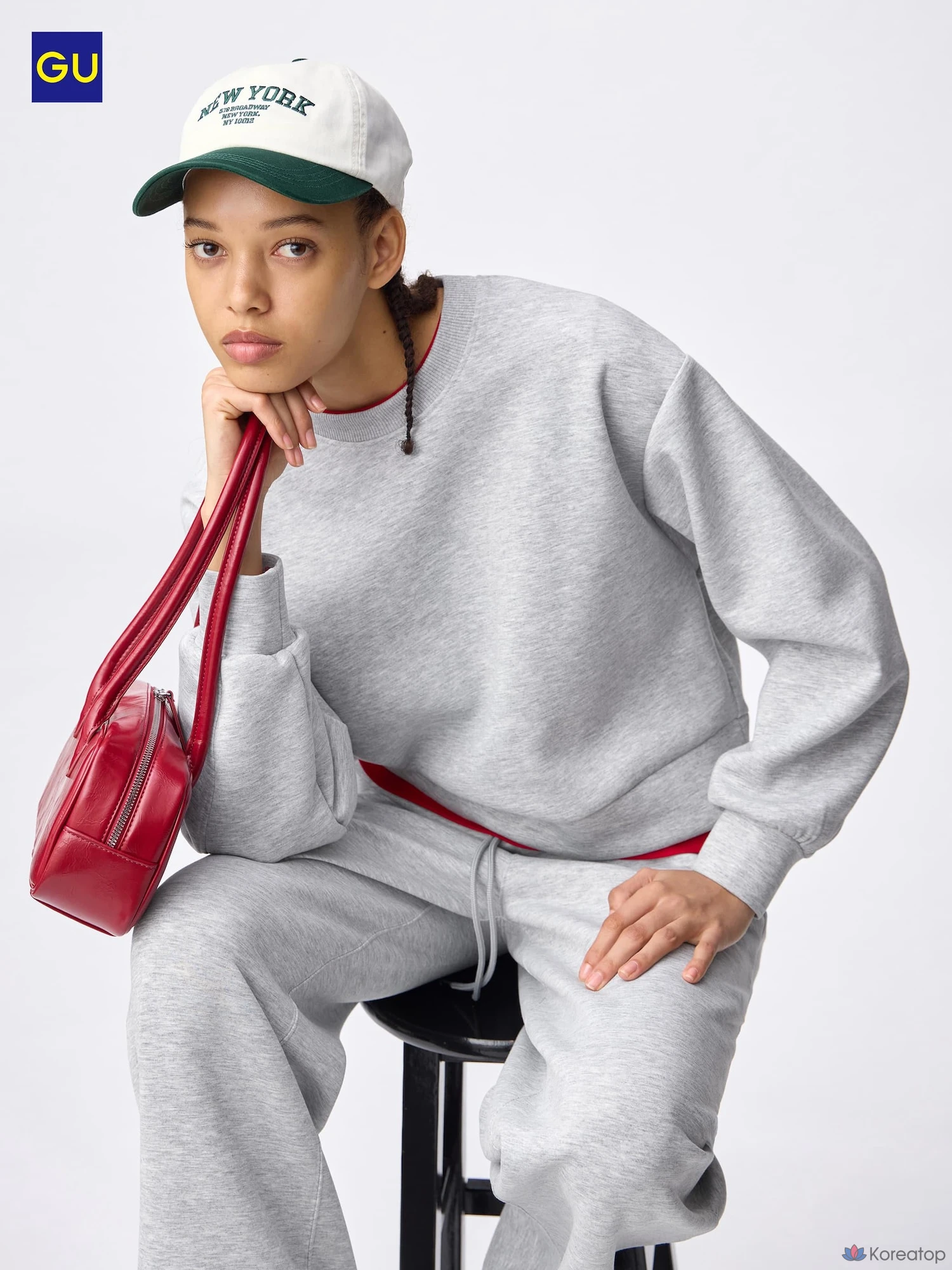 Свитшот Uniqlo Puff Sweatshirt