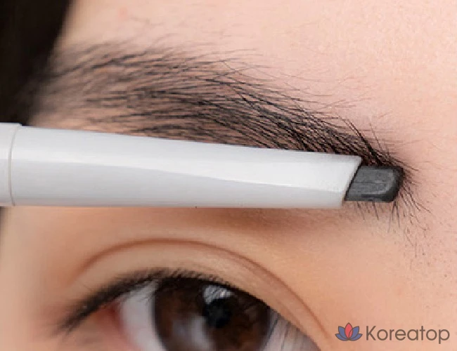 Карандаш для бровей ROM&ND Hanol Flat Eyebrow Auto Pencil, 0.17g, C1 Classic Gray, 1 шт., фото 9