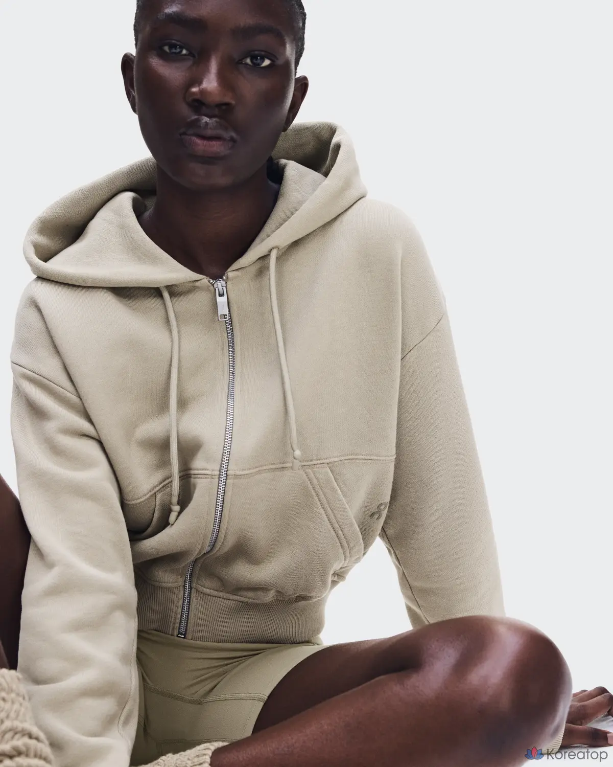 Худи на молнии ON Club Collective Full Zip Hoodie FKA