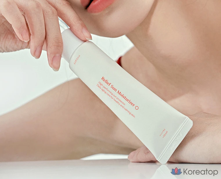 Увлажняющий солнцезащитный крем HYGGEE Relief SPF50+ PA++++, 50 мл, 1 шт.