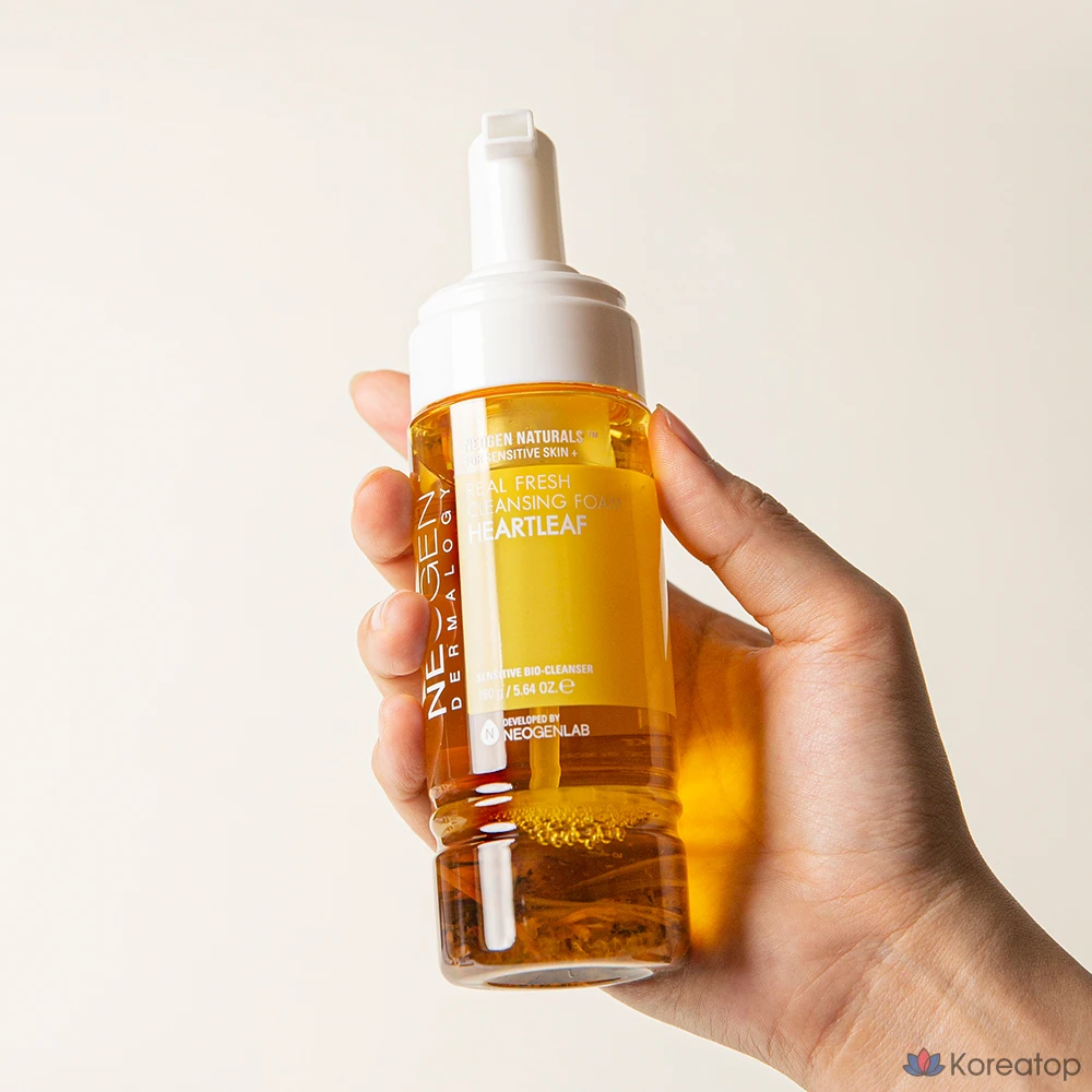 Очищающая пенка для лица Neogen Real Fresh Heartleaf, 1 шт., 160 г
