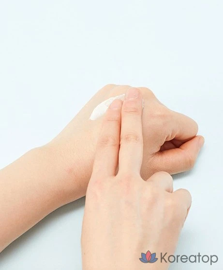 Солнцезащитный крем The Face Shop Natural Sun Eco Super Active Reef Safe SPF50+ PA++++, 80 мл, 1 шт.