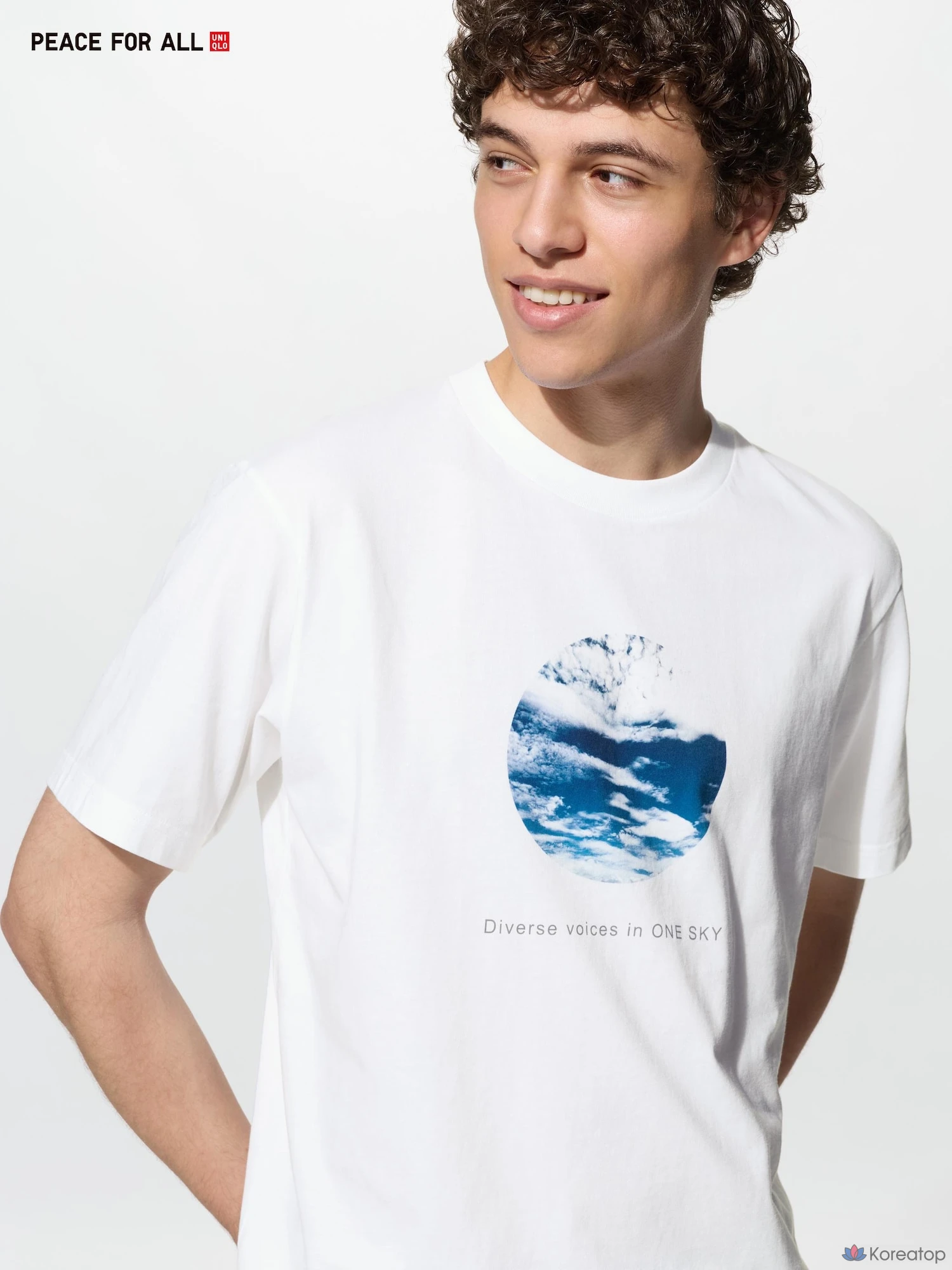 Футболка Uniqlo PEACE FOR ALL Graphic T-Shirt Regular Fit Sou Fujimoto