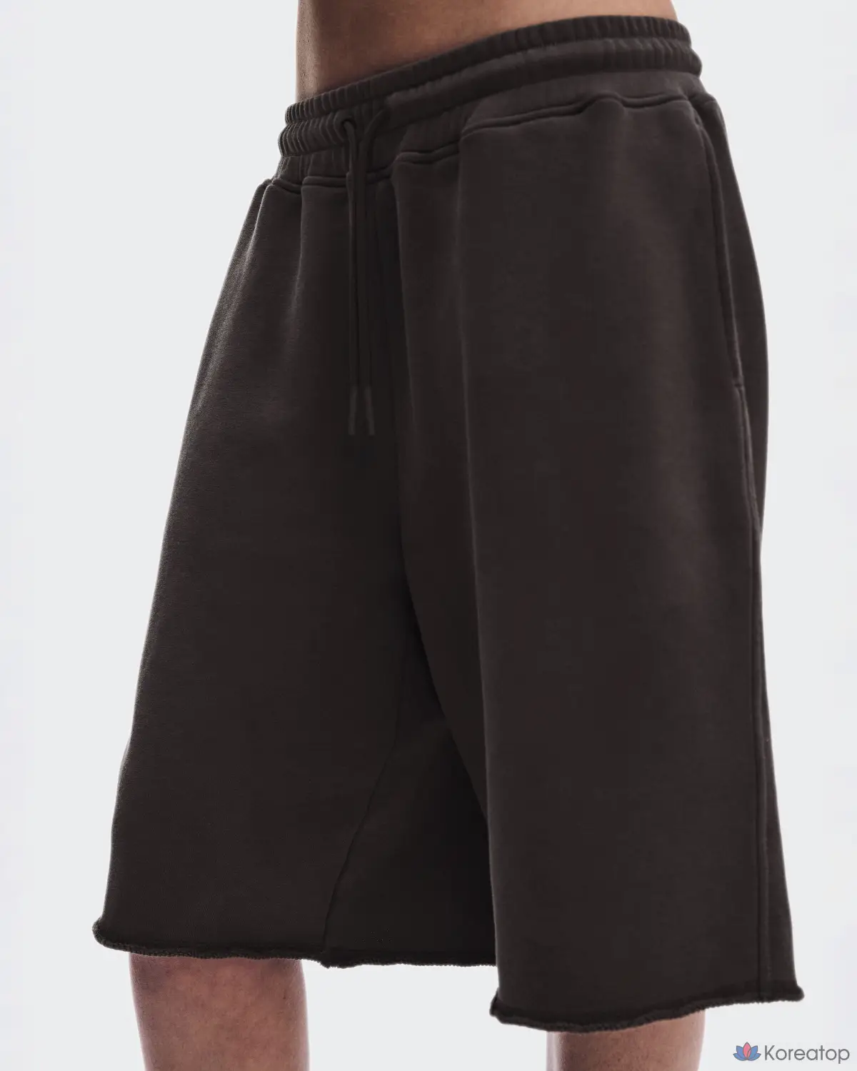 Шорты ON Club Collective Short FKA