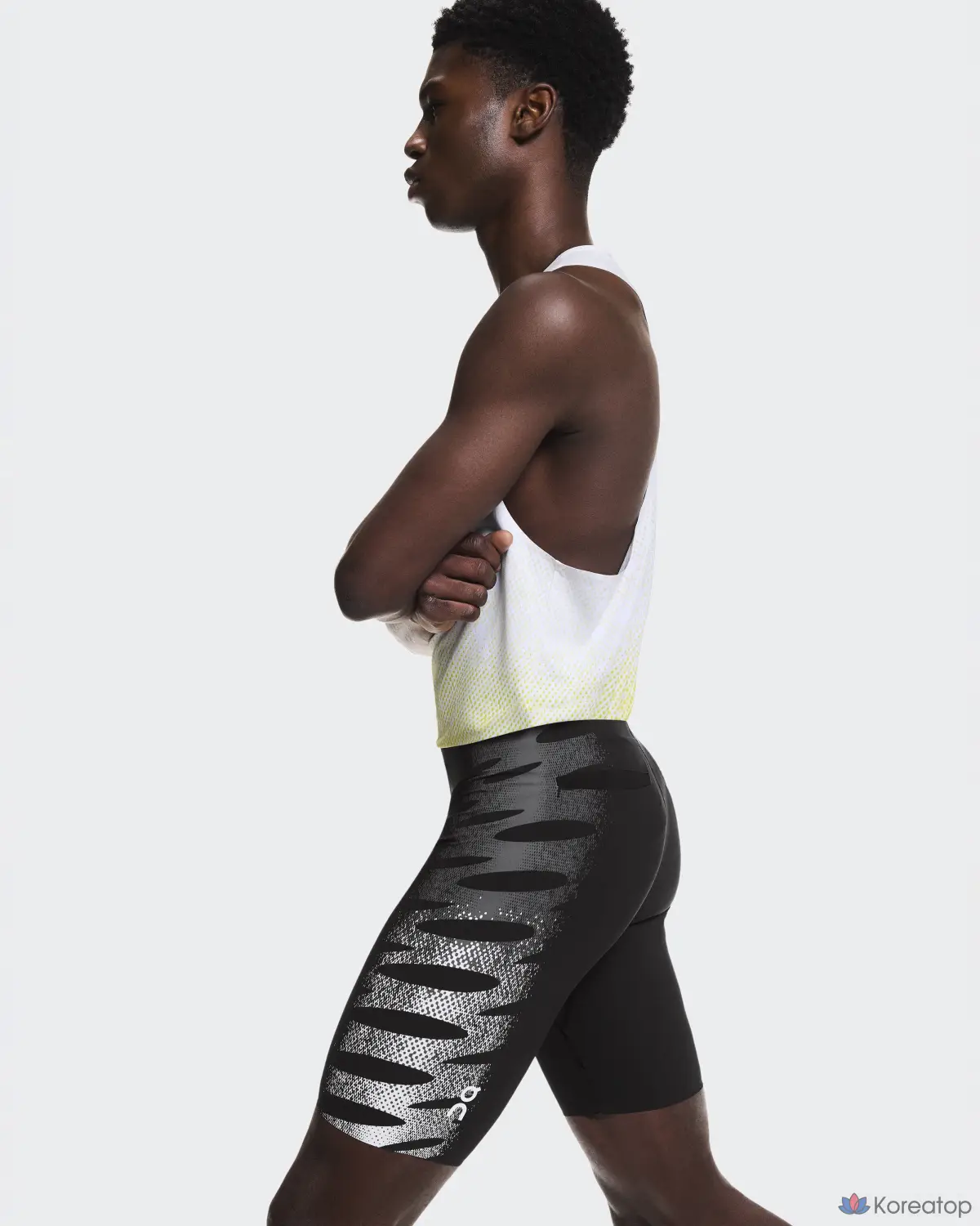 Тайтсы ON Zero Half Tights