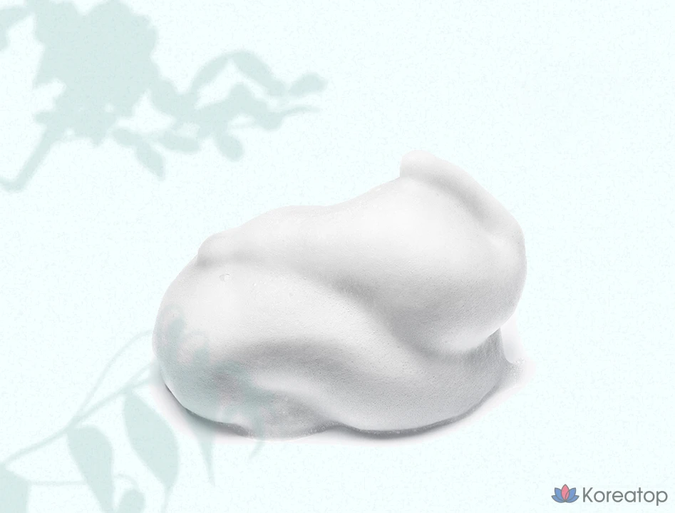 Очищающее средство для лица APLB Glutathione Niacinamide Facial Cleanser, 80 мл, 1 шт.