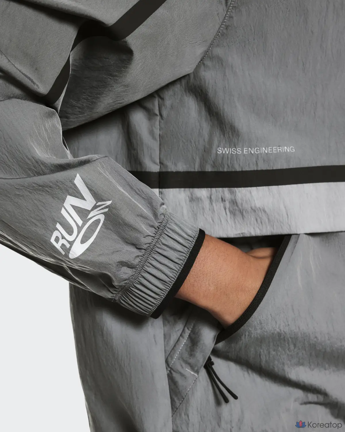 Куртка ON Performance Volt Jacket