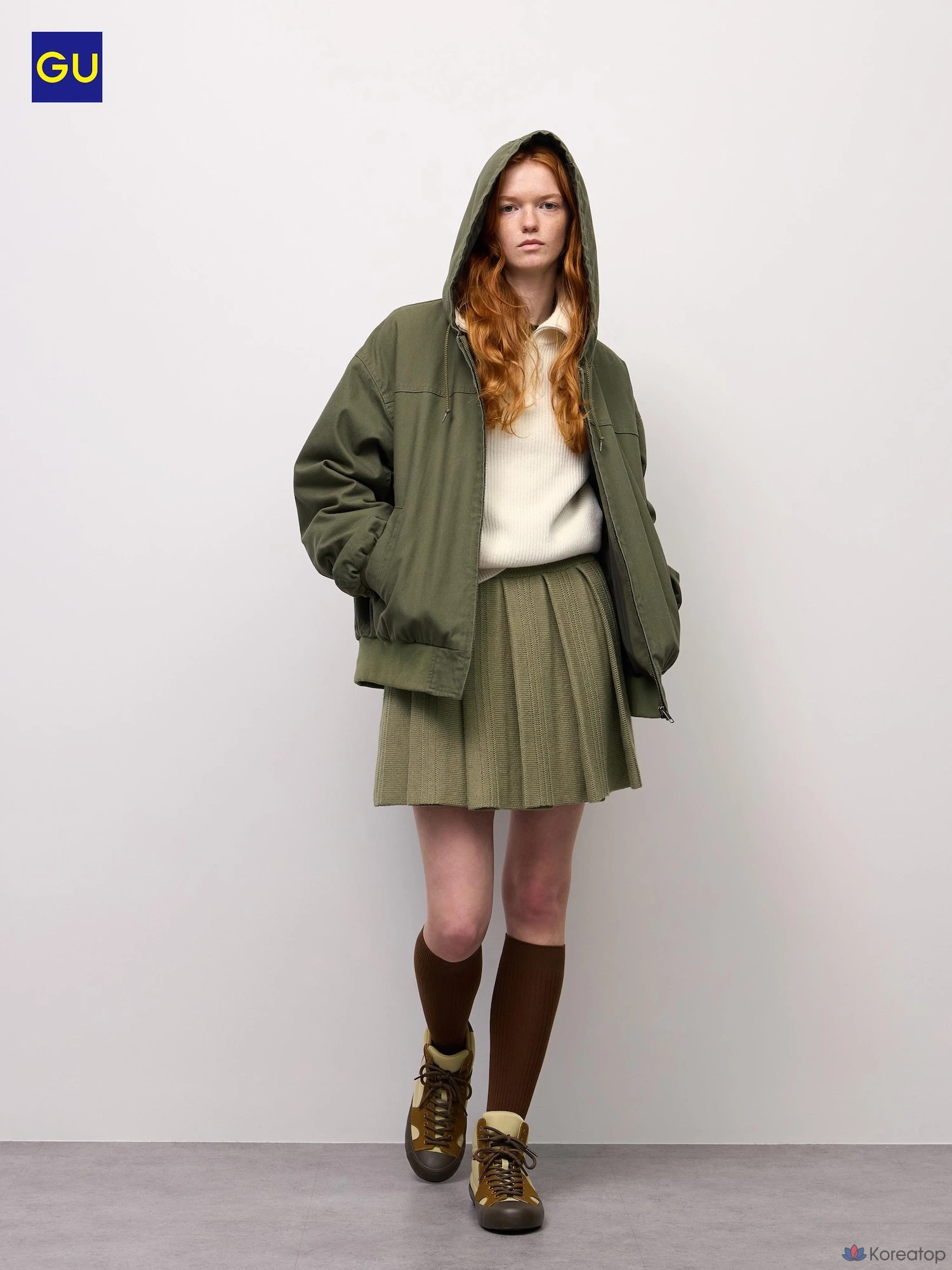 Мини-юбка Uniqlo GU Knit Pleated Mini Skirt
