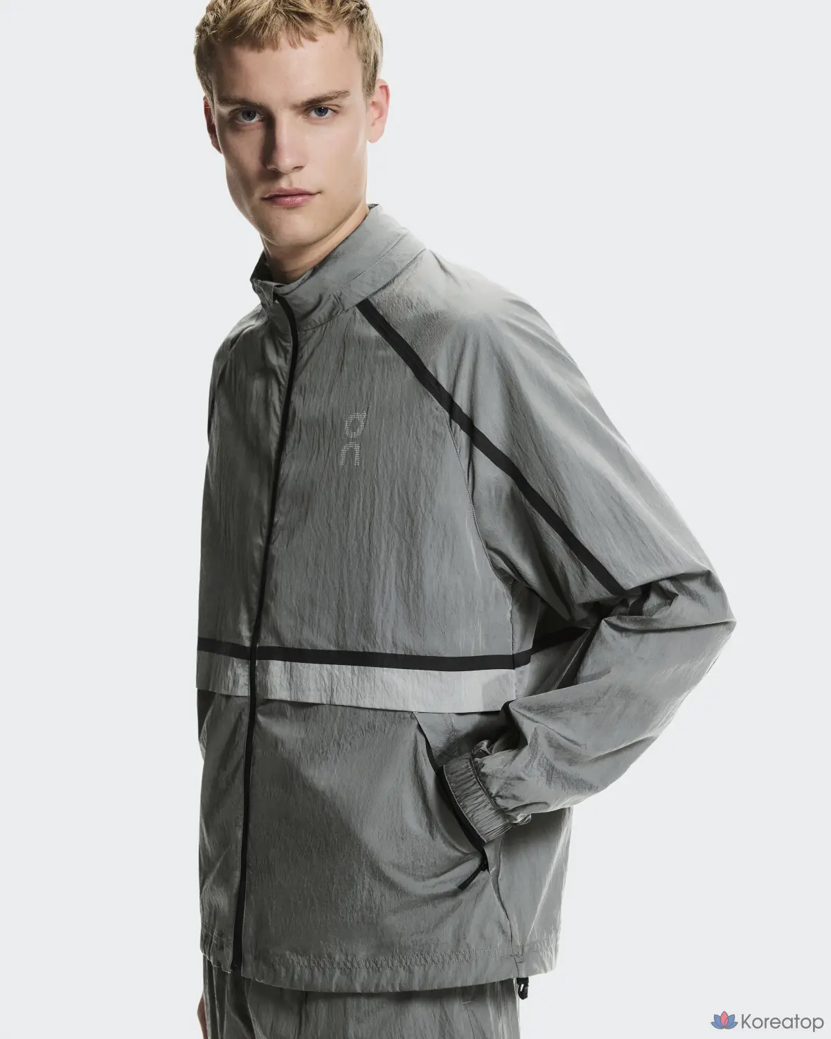 Куртка ON Performance Volt Jacket