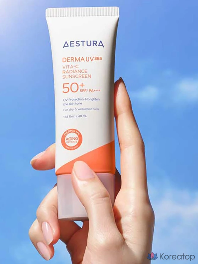 Солнцезащитный крем Estura Derma UV365 Vita C Radiant Moisture Sunscreen SPF50+ PA++++, 40 мл, 1 шт.